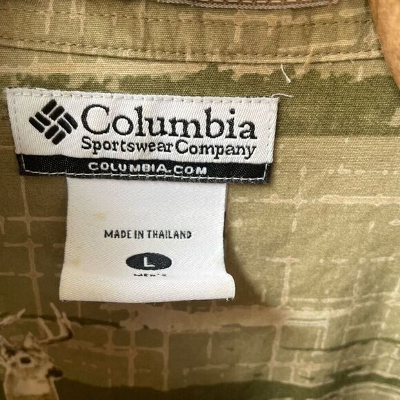Columbia River Lodge Deer Hunting Button Down Shirt Tan Men's L - Picture 8 of 9